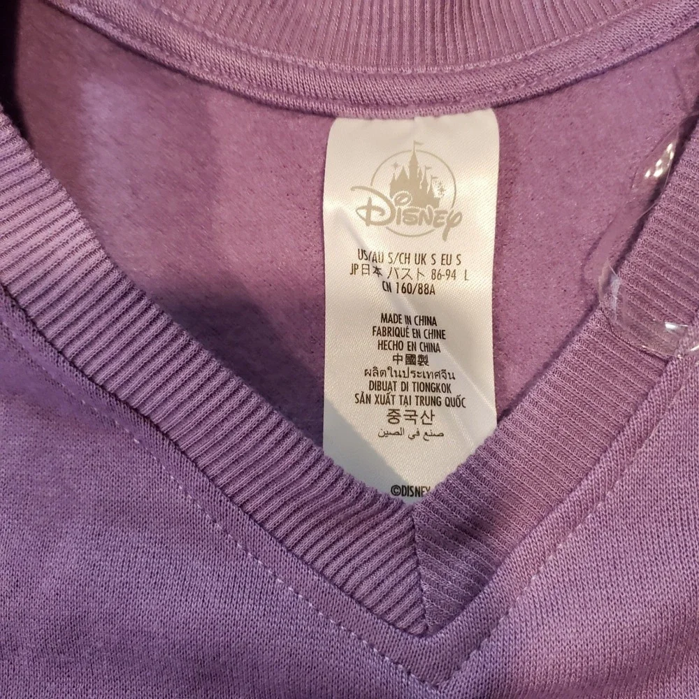 Disney Parks Disneyland Resort Purple Loungewear Set V-Neck Pullover Pants Small - Picture 10 of 14